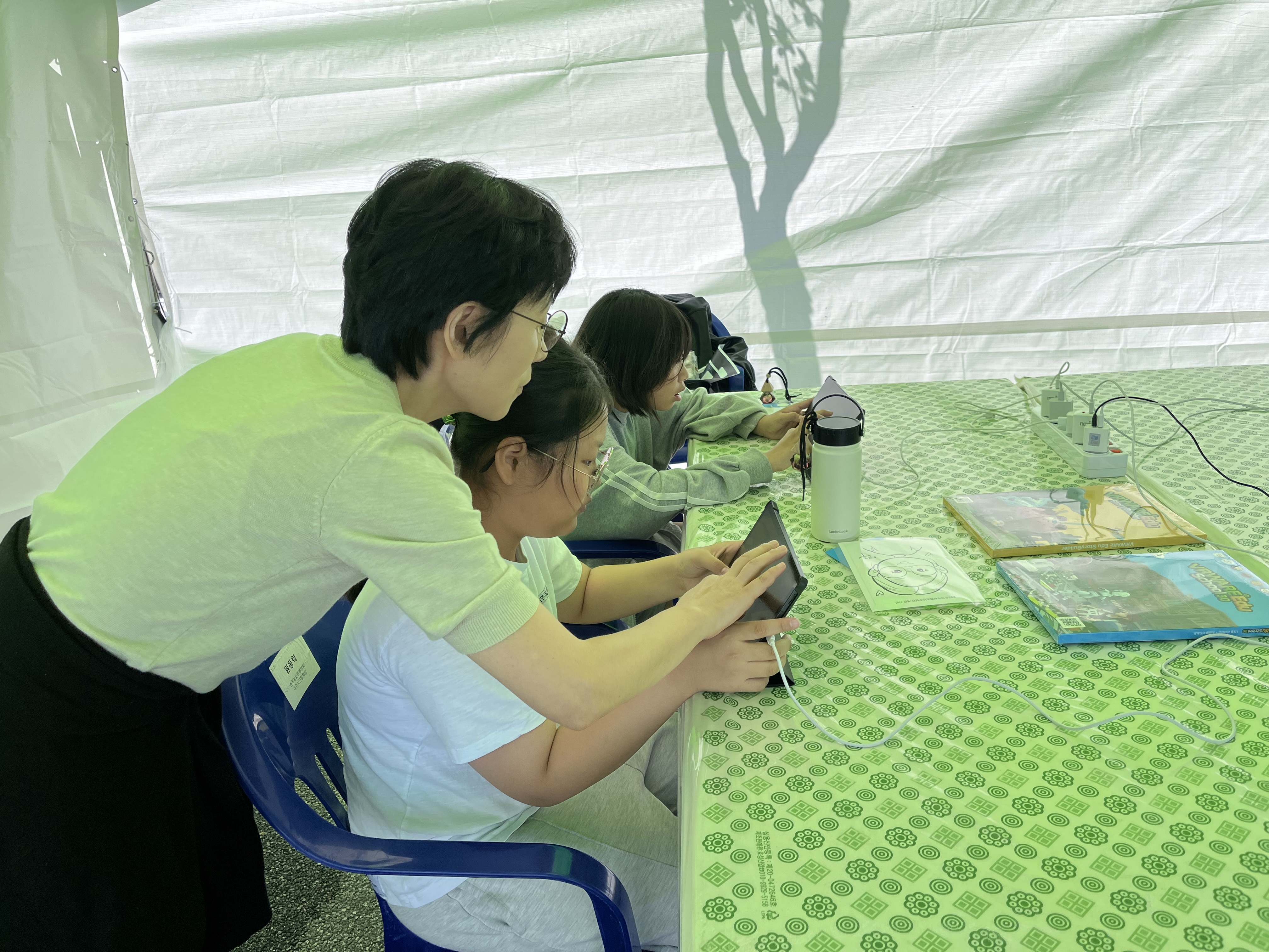 [2025] 여주 청소년 수련관 개관식 VRWARE Edu StoryBuilder 체험 부스